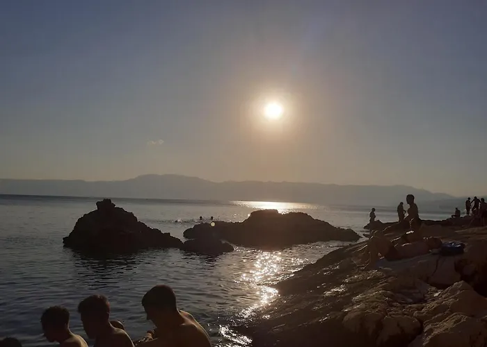 Lori アパート コストレナ